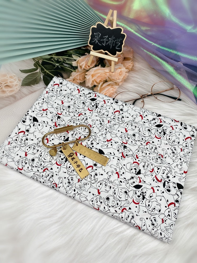 HKM-114899 Decorative Pure Cotton Fabric for Patchwork, Bags and Home Design - Floral and Plant Patterns