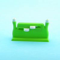 HKM-118355 Double Hole Auto Needle Threader Tool for Easy Sewing - Perfect for Small Eye Needles and Various Fabrics