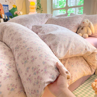 HKM-119315 Super Soft Glutinous Clouds Cotton Four-Piece Bedding Set with Floral Design