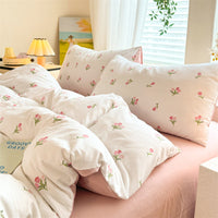 HKM-119315 Super Soft Glutinous Clouds Cotton Four-Piece Bedding Set with Floral Design