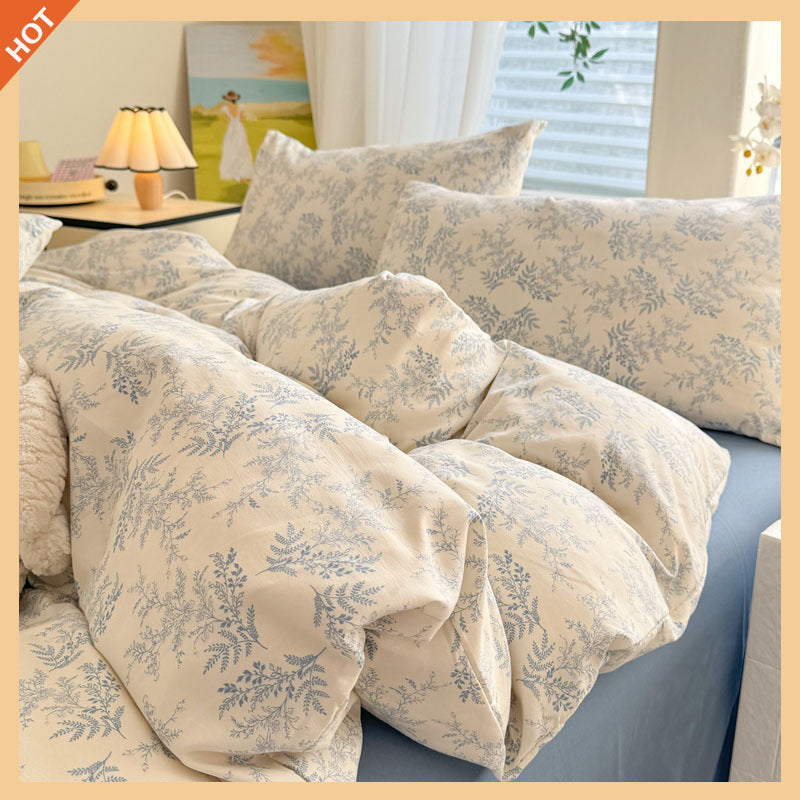 KTX-119315 Super Soft Glutinous Clouds Cotton Four-Piece Bedding Set with Floral Design