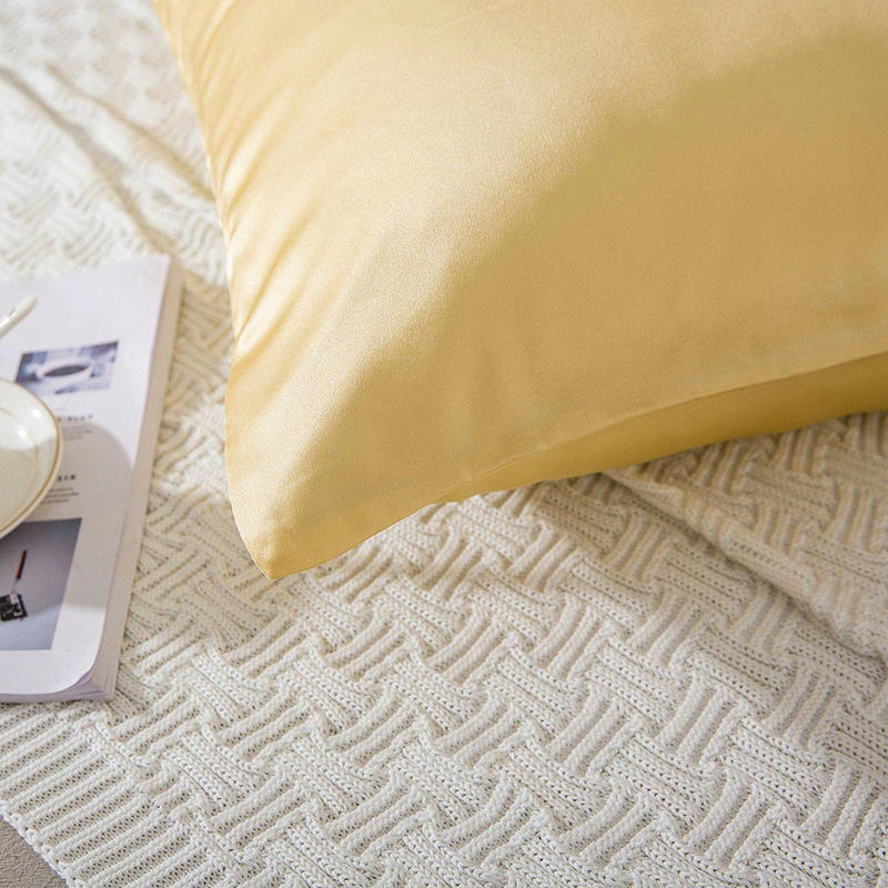 HKM-123027 Mulberry Silk Zipper Pillowcase - Breathable, Sweat-Absorbent, Modern Design