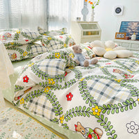 HKM-125267 Geometric Pattern Four-Piece Bedding Set with Quilt Covers in Multiple Sizes
