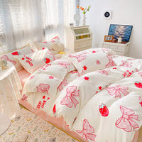 HKM-125267 Geometric Pattern Four-Piece Bedding Set with Quilt Covers in Multiple Sizes