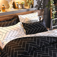 HKM-125267 Geometric Pattern Three-Piece Bedding Set with Quilt Cover and Pillowcases