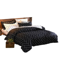 HKM-125267 Geometric Pattern Three-Piece Bedding Set with Quilt Cover and Pillowcases
