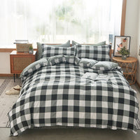 HKM-125267 Geometric Pattern Three-Piece Bedding Set with Quilt Cover and Pillowcases