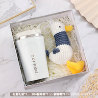 HKM-126035 Elegant Ceramic Business Partner Gift Set in White and Green - Creative European Style, 20*8.5