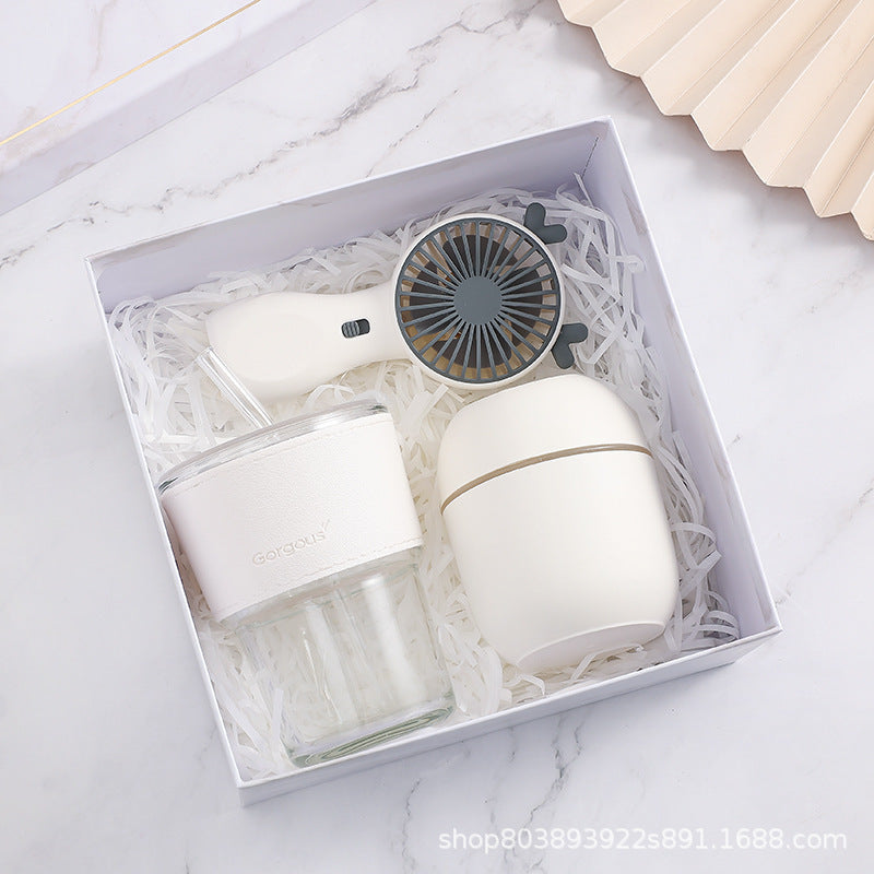 HKM-126035 Elegant Ceramic Business Partner Gift Set in White and Green - Creative European Style, 20*8.5