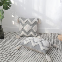 HKM-127251 Tufted Geometric Abstraction Cotton Throw Pillow in Mediterranean Style