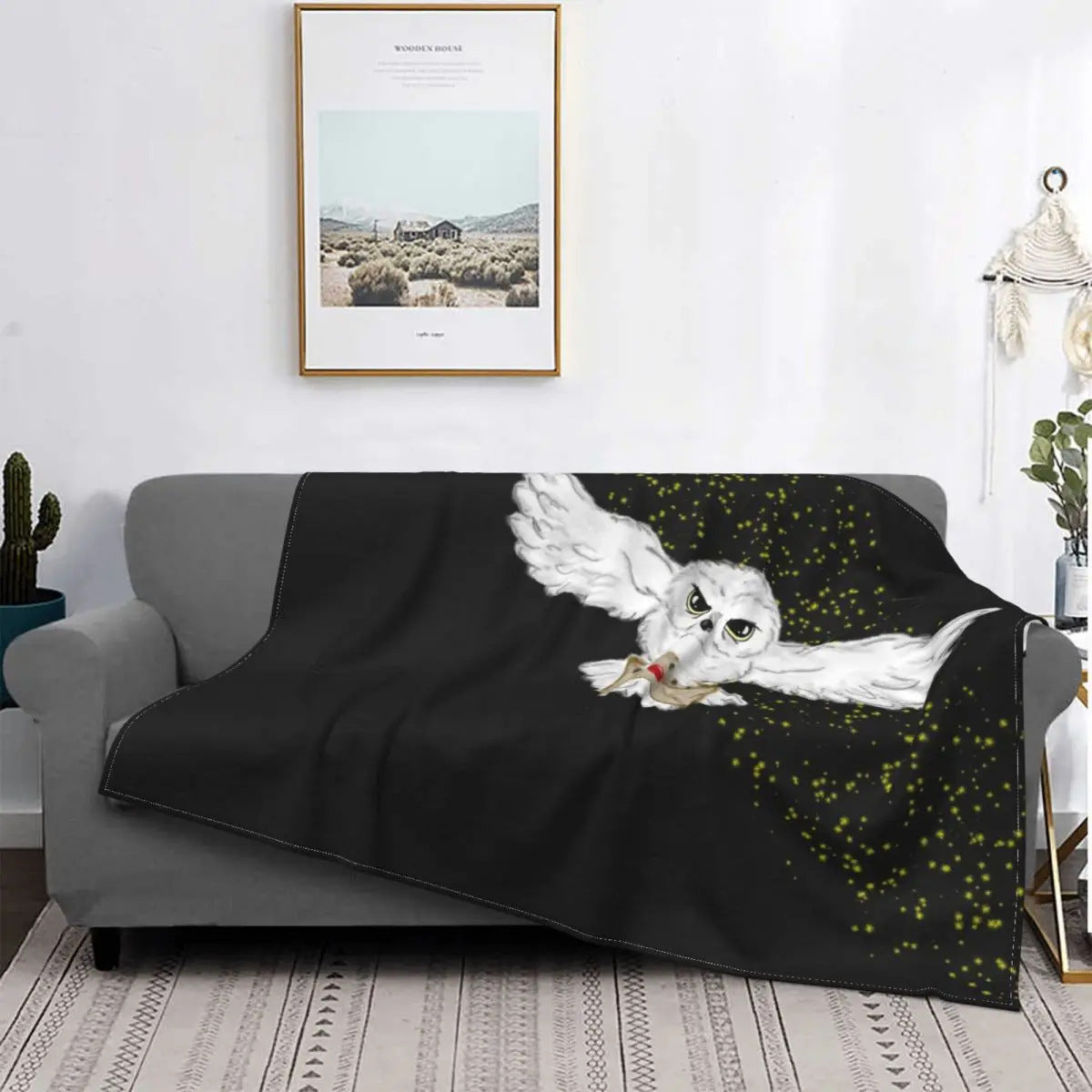 HKM-128851 Gothic Geometric Pattern Flannel Blanket for All Seasons, Multiple Sizes Available