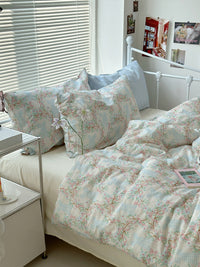 HKM-133331 Small Flower Cotton Bed Sheet Set – Four-Piece Bedding Collection for Various Bed Sizes