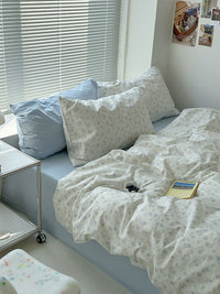 HKM-133331 Small Flower Cotton Bed Sheet Set – Four-Piece Bedding Collection for Various Bed Sizes