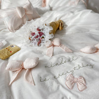 HKM-136467 Cotton Washed Three-Dimensional Bow Bedding Set – Includes Quilt Cover, Sheets, and Pillowcases, Multiple Sizes Available