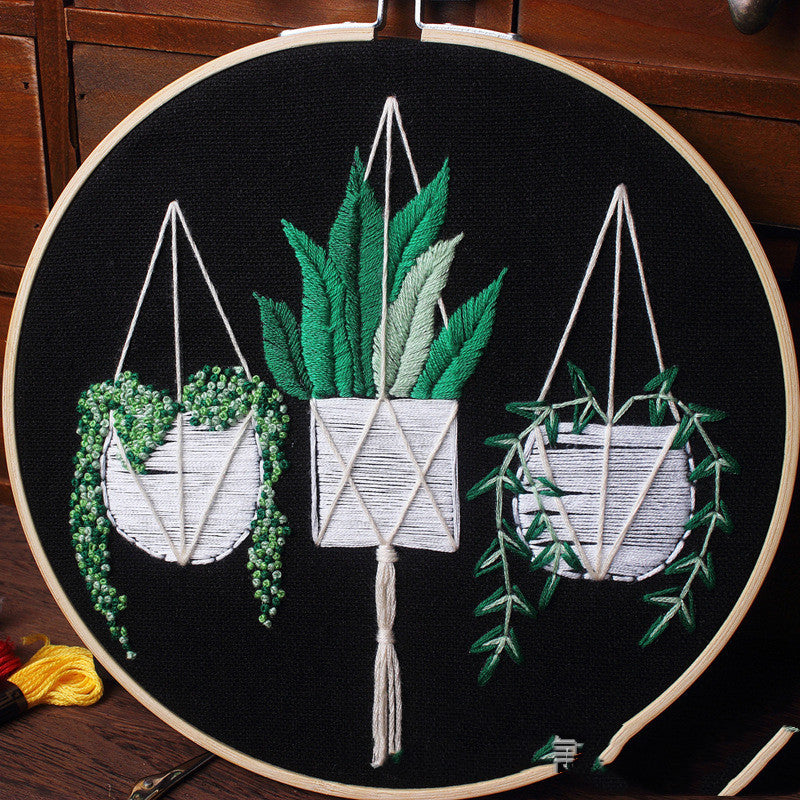 HKM-137619 DIY Hand-Embroidered Flower and Leaf Sewing Kit with Cotton Fabric and Embroidery Supplies