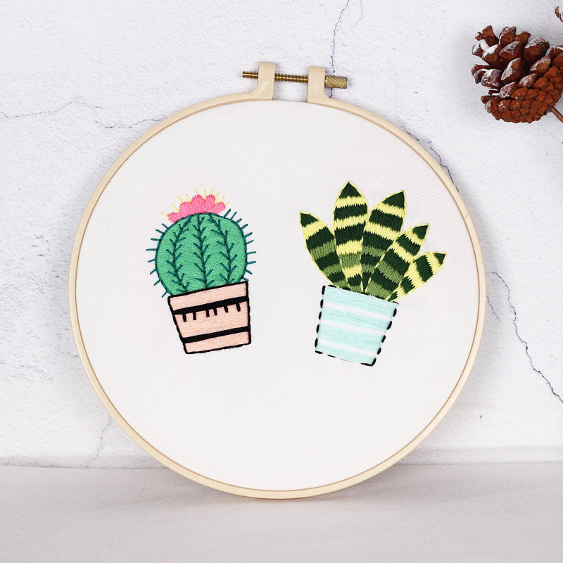 HKM-137619 DIY Hand-Embroidered Flower and Leaf Sewing Kit with Cotton Fabric and Embroidery Supplies