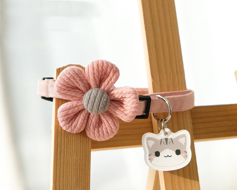 HKM-141267 Customizable Collar with Flower Designs for Small to Large Pets