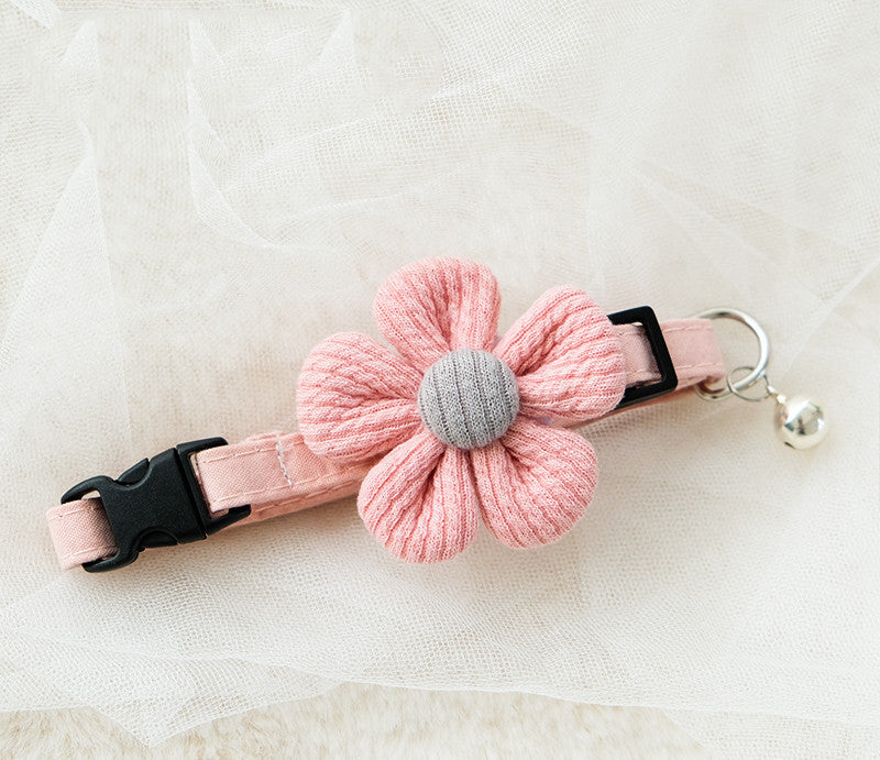 HKM-141267 Customizable Collar with Flower Designs for Small to Large Pets