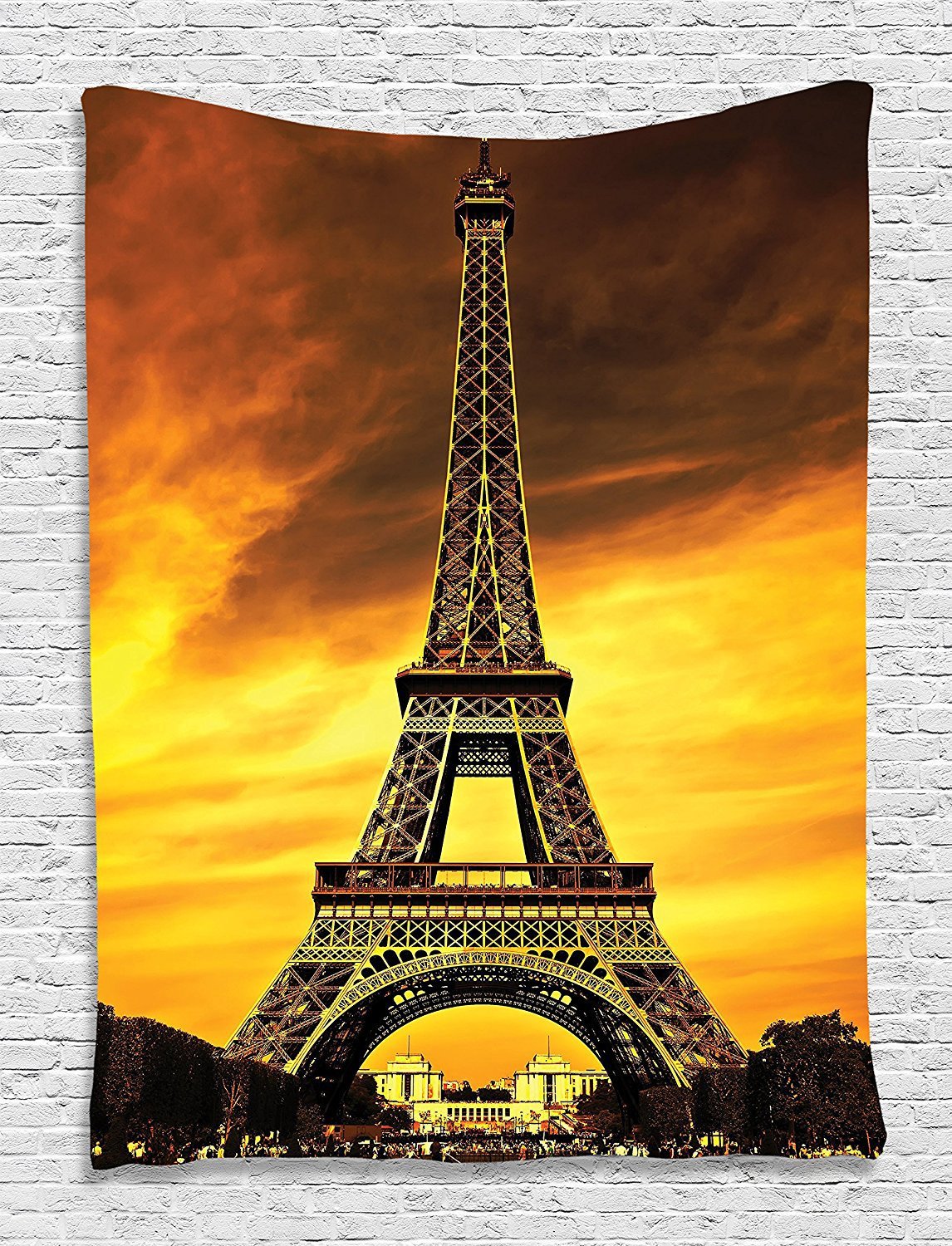 KTX-141779 Vibrant Printed Tapestry in 100% Polyester for Home Decor