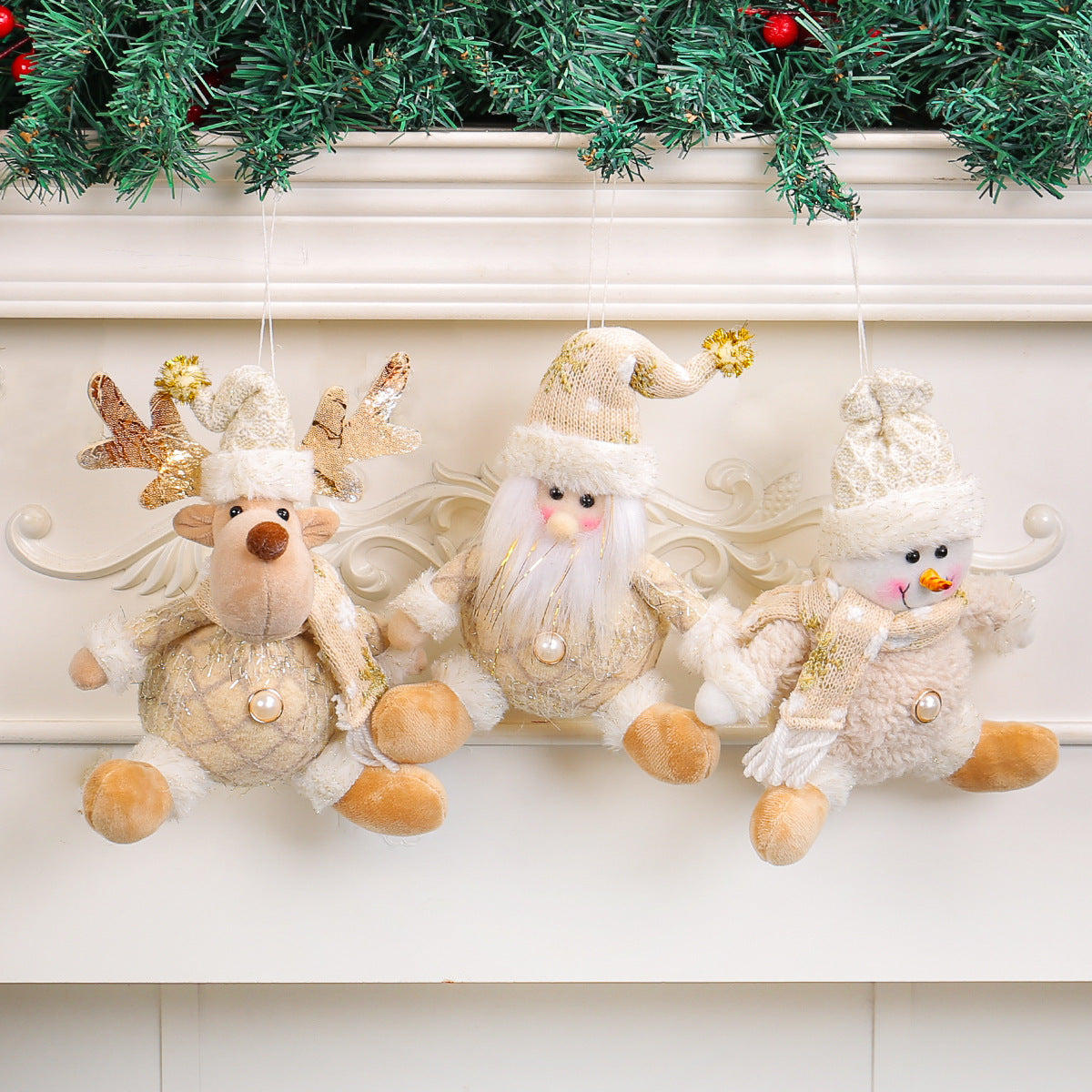 HKM-143187 Santa Claus Doll Christmas Tree Ornament - Holiday Scene with Deer and Snowman