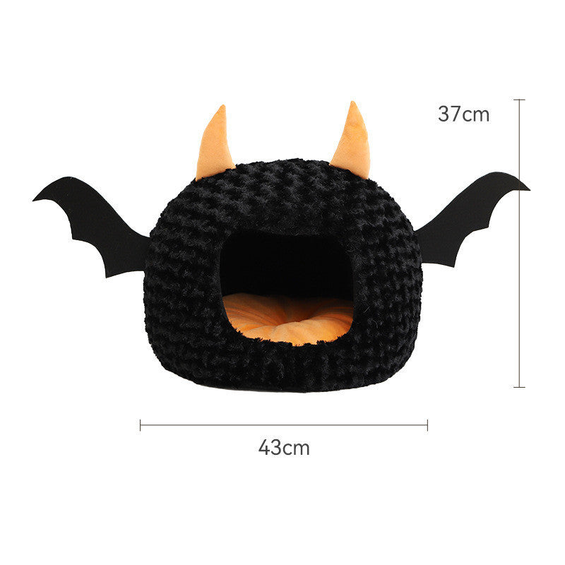 HKM-146643 Halloween Little Devil Plush Pet Bed – Fully Enclosed Warm Kennel for Comfort and Privacy
