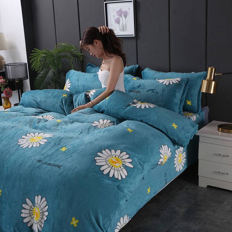 HKM-148307 Charming Double-Sided Fleece Quilt Cover in Various Patterns and Sizes
