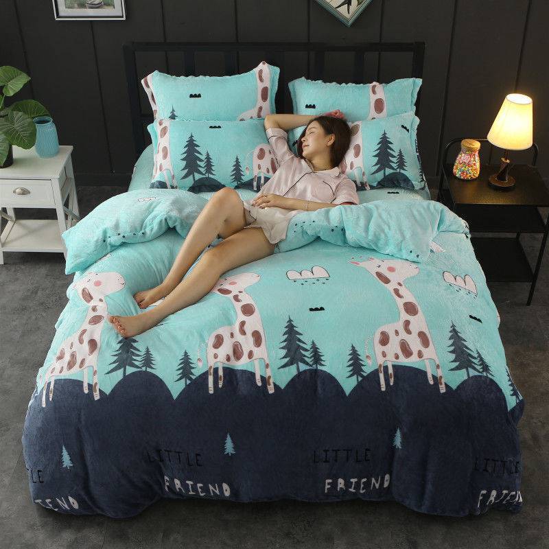 HKM-148307 Charming Double-Sided Fleece Quilt Cover in Various Patterns and Sizes