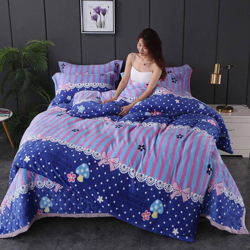 HKM-148307 Charming Double-Sided Fleece Quilt Cover in Various Patterns and Sizes