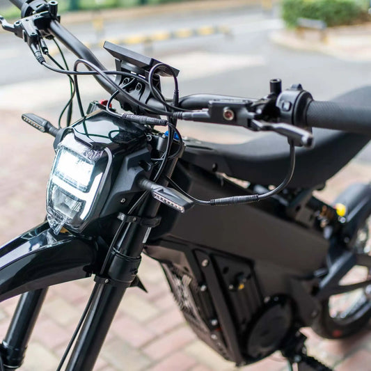 KTX-148371 Talaria XXX Electric Dirt Bike 60V 6500W with Long Range 40Ah Lithium Battery for Off-Road Adventures