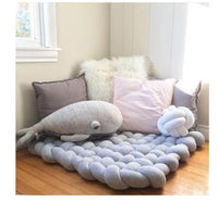 HKM-149971 Hand-Woven Anti-Slip Climbing Mat for Kids Room Decoration - Light Gray Pink, 85x70cm