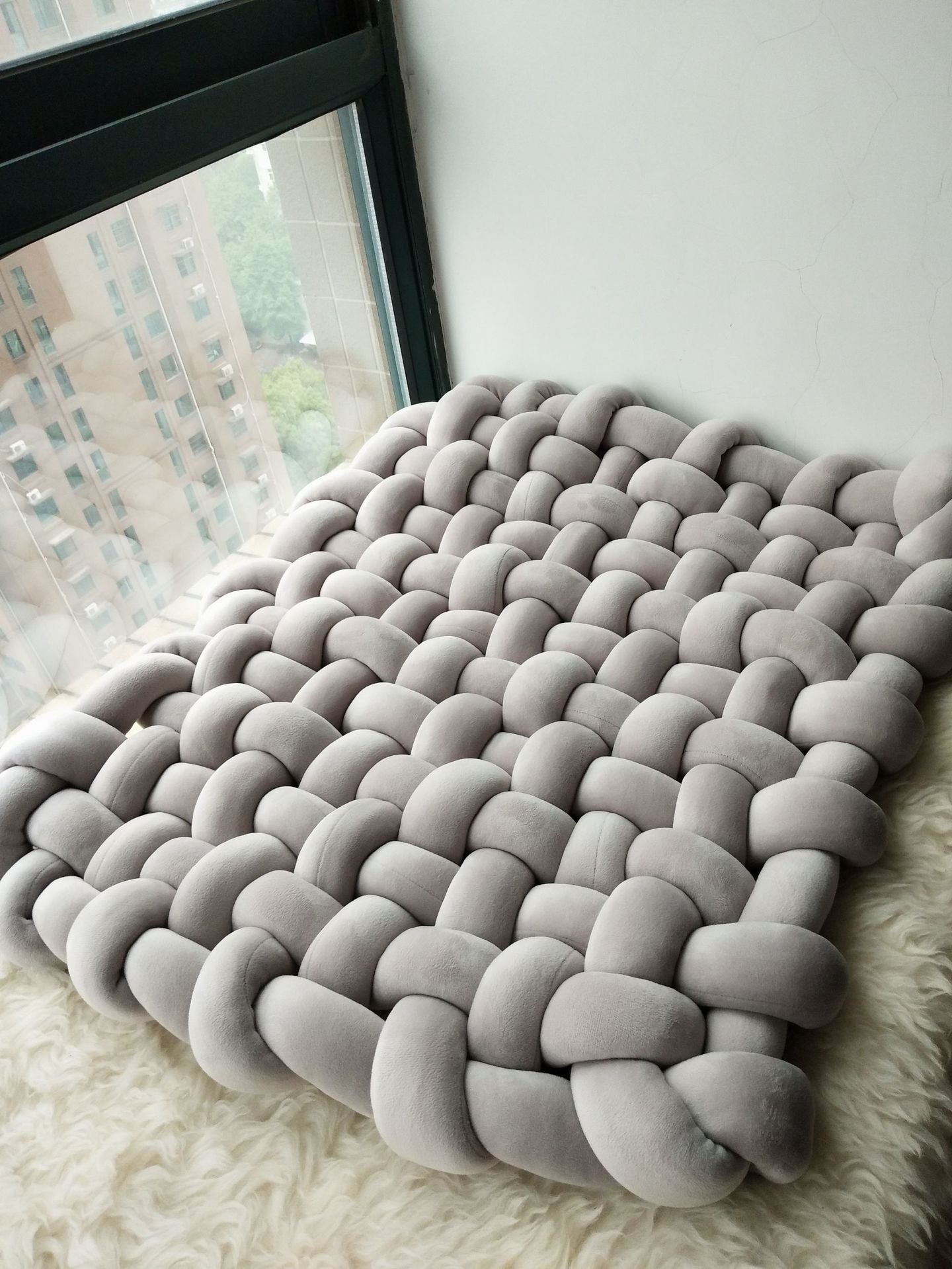 HKM-149971 Hand-Woven Anti-Slip Climbing Mat for Kids Room Decoration - Light Gray Pink, 85x70cm