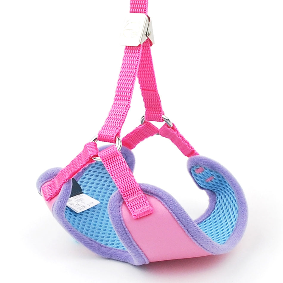 HKM-150483 Soft Mesh Chest Strap Vest for Cats and Dogs with Adjustable Fit and Durable Hook