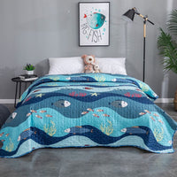 HKM-153747 Cooling Summer Quilt - Plush Polyester Cotton Bed Cover with Floral Pattern, 220x240CM