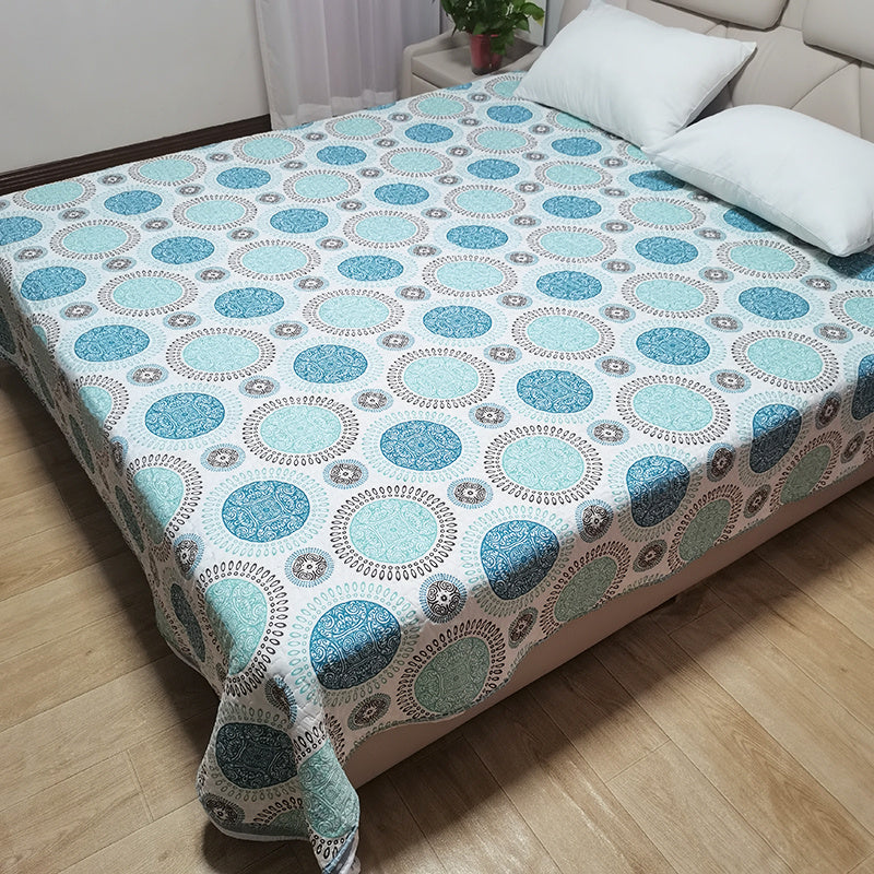 HKM-153747 Cooling Summer Quilt - Plush Polyester Cotton Bed Cover with Floral Pattern, 220x240CM