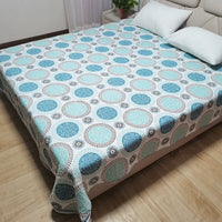 HKM-153747 Cooling Summer Quilt - Plush Polyester Cotton Bed Cover with Floral Pattern, 220x240CM