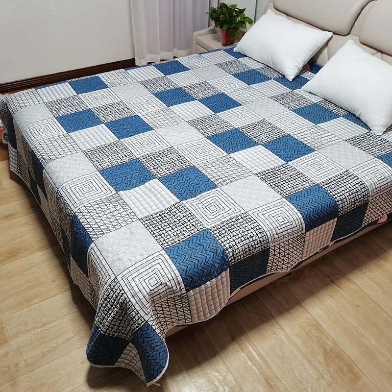 HKM-153747 Cooling Summer Quilt - Plush Polyester Cotton Bed Cover with Floral Pattern, 220x240CM