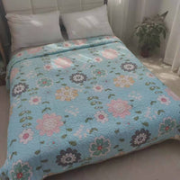 HKM-153747 Cooling Summer Quilt - Plush Polyester Cotton Bed Cover with Floral Pattern, 220x240CM