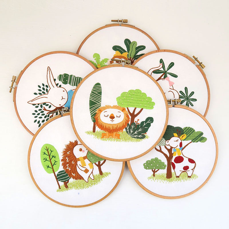 HKM-159123 Cute Cartoon Pet Embroidery DIY Kit - Cotton and Linen Fabric for Home Decoration