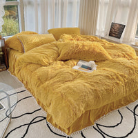 HKM-161811 Milk Fiber Coral Velvet Winter Bed Set - Four-Piece Plush Fleece-Lined Quilt Cover with Bed Skirt