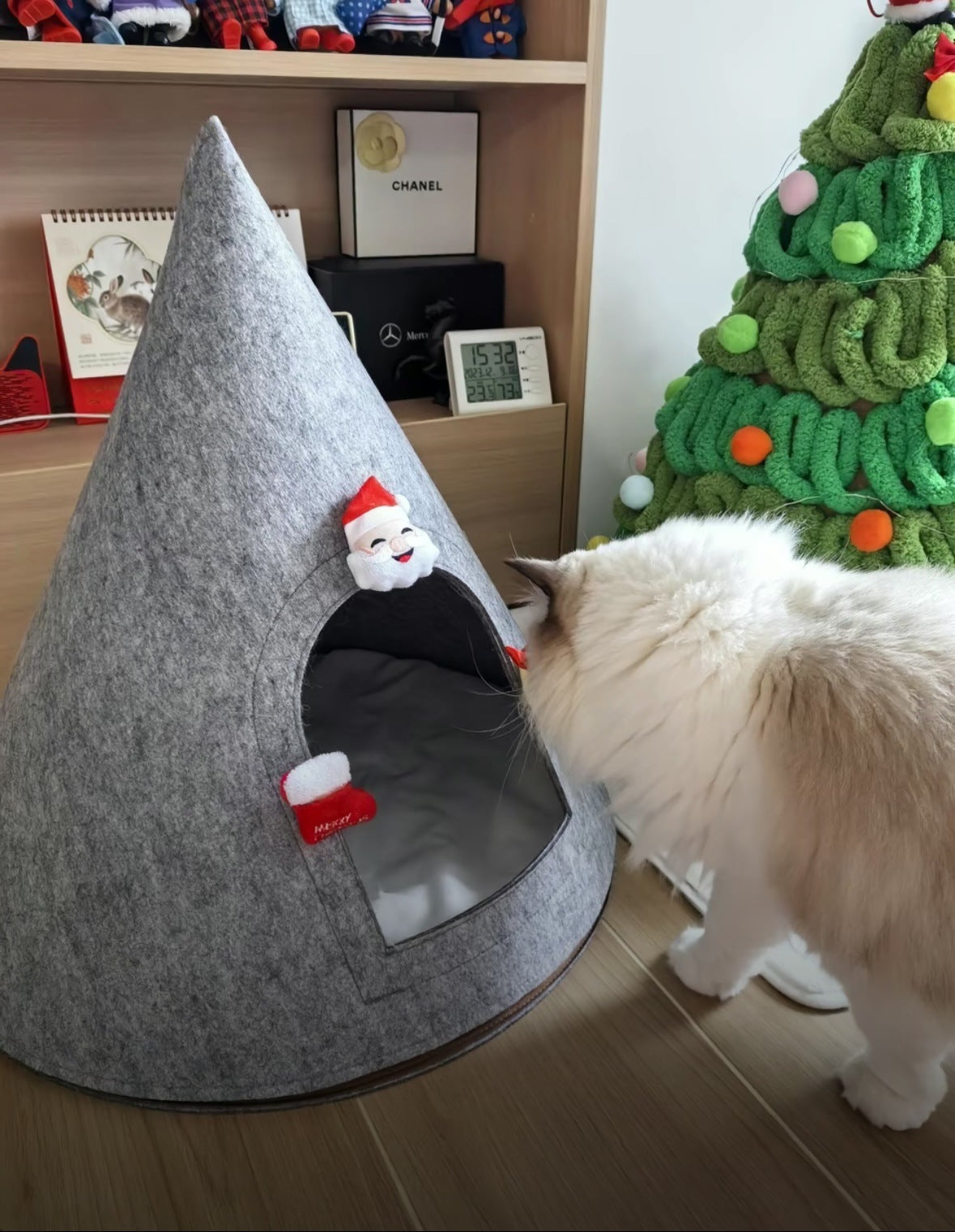HKM-163923 Cozy Handmade Felt Cat House Tent – Indoor Pet Nest for Cats Under 12 Pounds