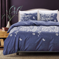 HKM-164563 Luxury Three-Piece Bedding Set with Geometric Duvet Cover and Pillowcases in Polyester