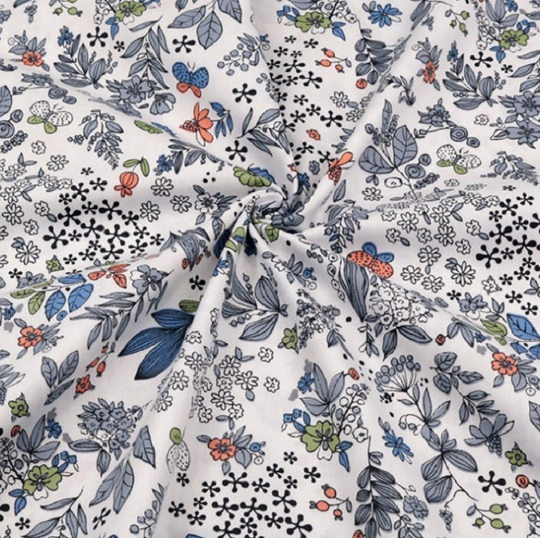 HKM-165779 Floral Pattern Cotton Twill Fabric for DIY Projects and Bedding, 160cm Wide, 100% Cotton