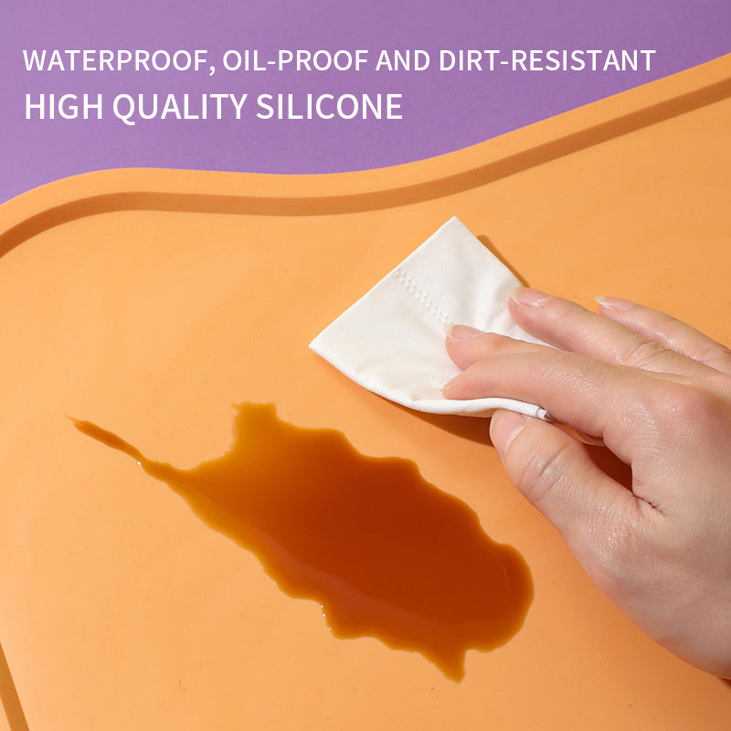 HKM-165779 Waterproof Silicone Dog and Cat Food Mat with Raised Edges, Non-Slip Design for Spill Protection