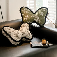 HKM-165907 French Retro Butterfly Pillow with Plant and Flower Pattern 46x40cm
