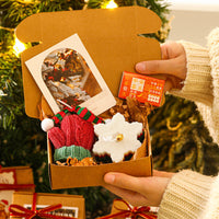 HKM-166227 Christmas Aromatherapy Candle Gift Set in Festive Gift Boxes