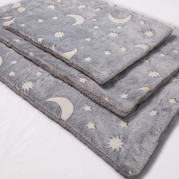 HKM-168019 Luminous Flannel Pet Mat - Soft Cushion in Gray, Multiple Sizes Available