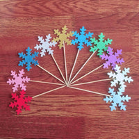 HKM-168211 200 Mixed Snowflake Decorations for Card Making and Craft Projects