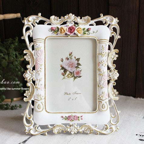 HKM-169171 Pastoral Style Diamond Frame in Resin - 6 Inch, Versatile Hanging for Horizontal or Vertical Display