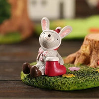 HKM-171347 Christmas-Themed Handmade Resin Crafts for Creative Desk Decoration