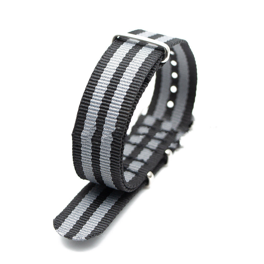 HKM-172051 Men's Watch with Soft Nylon Strap and Durable Steel Ring